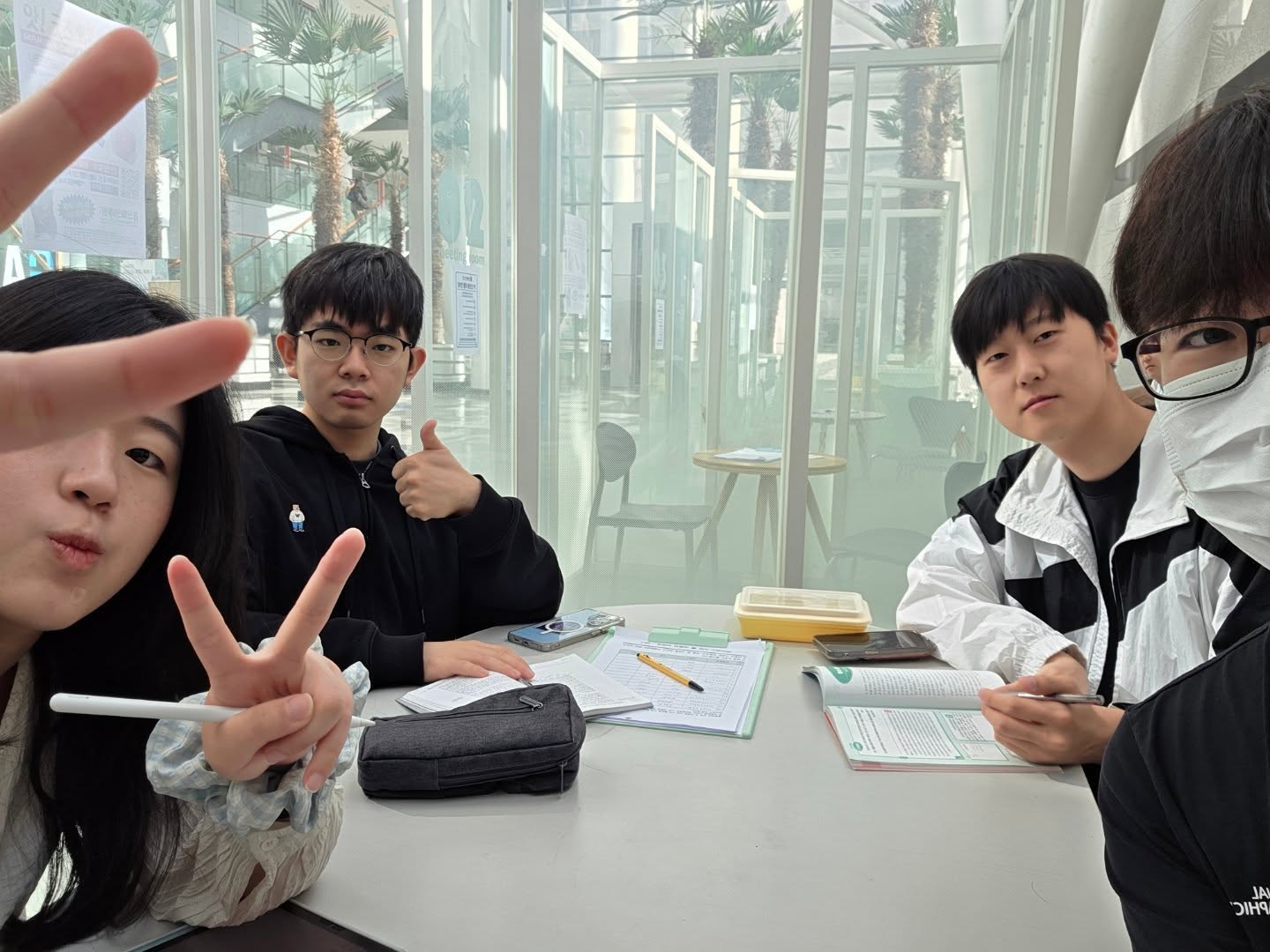 Photo by 💙가천대 ECU💙 on May 24, 2026. May be an image of text that says 'WEEKL Y2 20260518-20260522 SETTLEMENT EMENT 묵상하는 아침'.